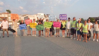 Burhaniye'deki Çevreciler Deniz Kirliliği İçin Acil Çağrıda Bulunuyor