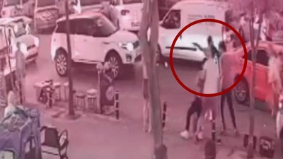 Kaza Fotoğrafı Çekerken Kendisini Kurşunların Arasında Buldu
