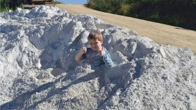 Önce Poz Veren Çocuk : Saniyeler İçinde Hayatını Kaybetti