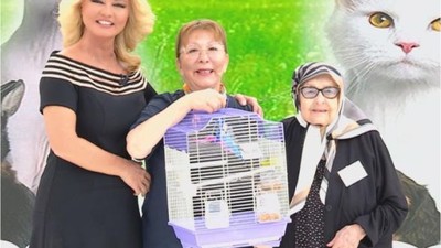 Ayşe Teyze Mavişe Kavuştu