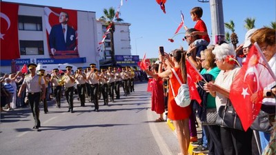 Ayvalık'ta Kurtuluş'un 101. Yılı Coşkusu