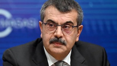 Bakan Tekin'den Öğretmen Atamaları Hakkında Açıklama