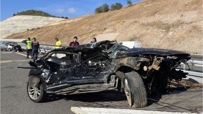 Balıkesir Otoyolunda Zincirleme Kaza : 2 Ölü