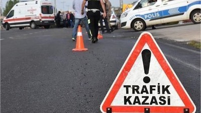 Balıkesir'de Feci Kaza ! 2 Yayaya Çarptı