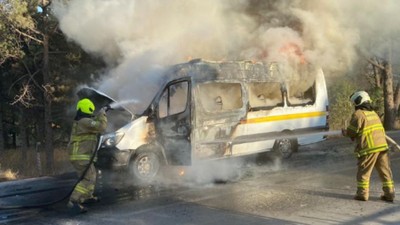 Balıkesir'de Korkutan Yangın ! Araç Bir Anda Alev Aldı