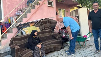 Başkan Bahçavan Yangınzedelere Yardım Elini Uzattı