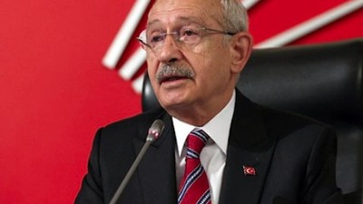 CHP'de Kurultay Tarihi Salı Günü Netleşecek