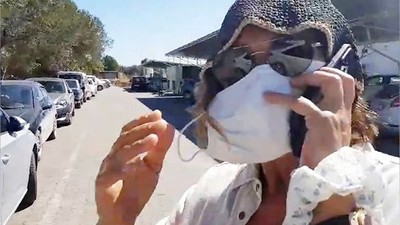 Hülya Avşar Balıkesir'de Paparazzilere Yakalandı