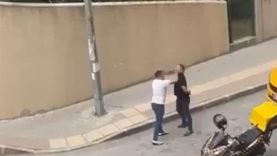 Kendisini Darp Eden Adama Karşılık Vermedi