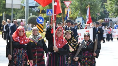 Kurtuluşun Yıl Dönümü Coşkuyla Kutlandı