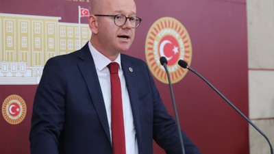 Vekil Sarı'dan Emeklilere 3 Bin TL Talebi