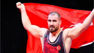 Milli Sporcu Aktürk'ten Dünya Başarısı