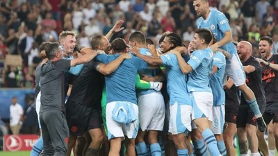 Premier Lig Şampiyonu Manchester City Liderlik Koltuğunda