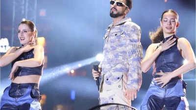 Sefo Şarkılarını Bandırma İçin Söyledi