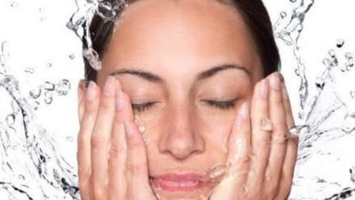 Yüz Temizleyici Nedir ? Nasıl Seçilir ?