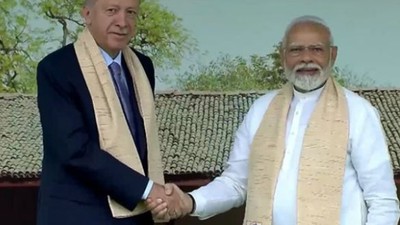 Cumhurbaşkanı Erdoğan, Gandhi'nin Anıt Mezarını Ziyaret Etti