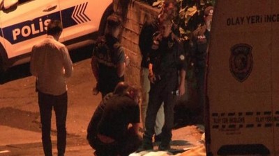 Halıya Sarılı Erkek Cesedi Bulundu!