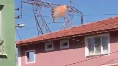 5. Kez Aynı Direğe Çıktı; Ağır Yaralandı!
