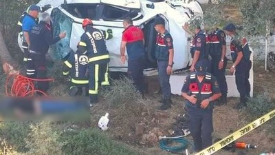 Çarpışmada Mezarlığa Uçtular: 2 Ölü 1 Yaralı!