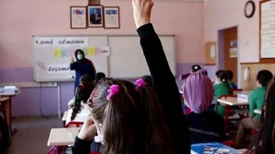 Okullar Yarın Açılıyor