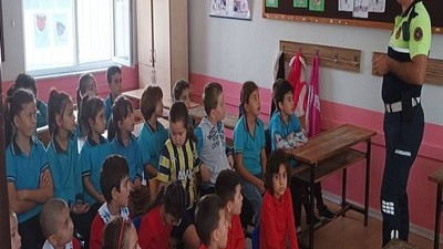 Balıkesir Jandarma Timi’nden “Trafik Güvenliği Eğitimi”