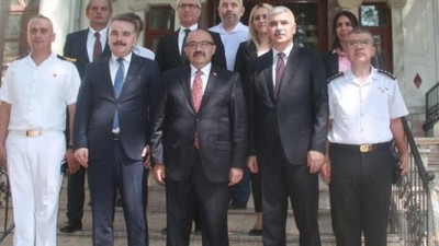 Vali İsmail Ustaoğlu’ndan İlk İlçe Ziyareti Edremit’e