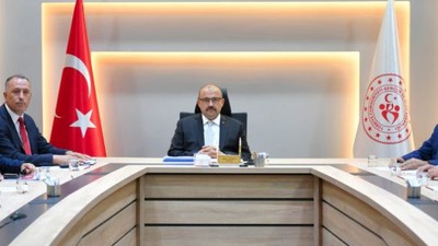 Vali Ustaoğlu'dan Gençlik ve Spor İl Müdürlüğüne Ziyaret