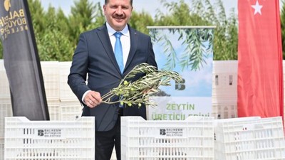 Büyükşehir’den Zeytin ve İncir Üreticilerine Destek