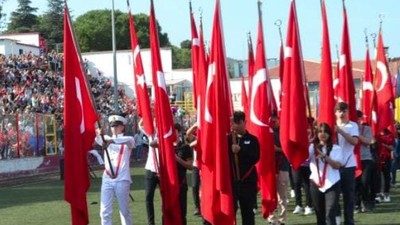 Ayvalık’ta Cumhuriyetin 100. Yıl Coşkusu