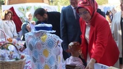 Balıkesir Kadınlarının El Emeği ve El Lezzetleri Bir Arada
