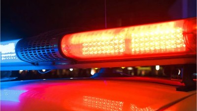 Balıkesir'de Bir Şahıs Dur Diyen Polis Aracına Saldırdı