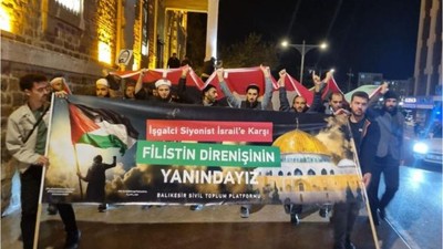 Balıkesirliler İsrail'i Protesto Etti