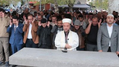 Balıkesirlilerden Filistinli Şehitler İçin Gıyabi Cenaze Namazı