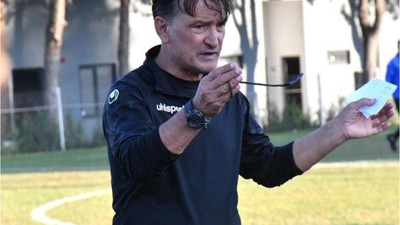 Balıkesirspor’un Yeni Teknik Direktörü Demirtaş Oyuncuları Değerlendirdi