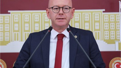 CHP'li Sarı : 'AKP iktidarı emeklilerin haklarını gasp ediyor'