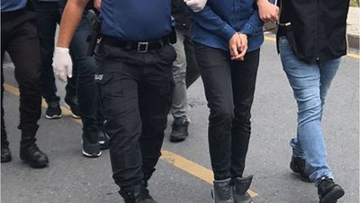 Uyuşturucu ve Silahla Yakalanan Şahıslar Tutuklandı