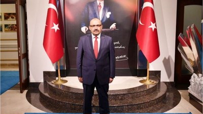 Vali Ustaoğlu Cumhuriyet Bayramı Kutlamalarında Tebrikleri Kabul Etti