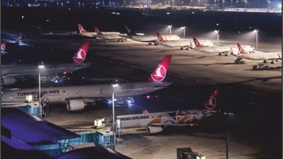 Türkiye'deki İsrail vatandaşları ülkeden ayrılıyor