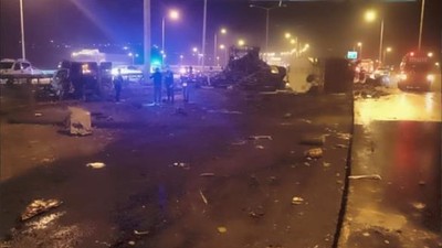 freni patlayan tır dehşet saçtı: 3 ölü, 11 yaralı