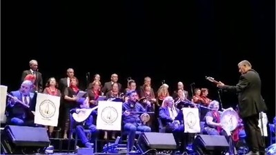 Ayvalık-Küçükköy Korosu Balıkesir'de Sahnede!