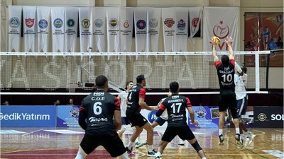 Bigadiç Belediyespor TÜRŞAD'ı Mağlup Etti