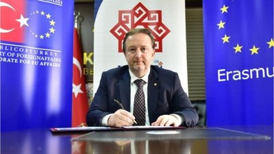 Karesi Belediyesi Gençlere AB Fırsatlarını Tanıttı