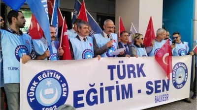 Türk Eğitim Sen: 'Öğretmenler Beyaz Önlük Değil Bir Maaş İkramiye İstiyor'