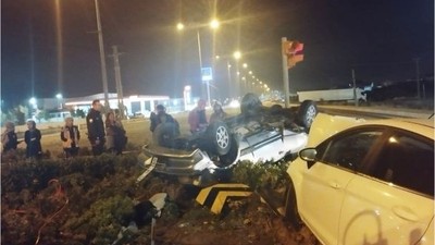 Balıkesir'de Kaza! Araç Takla Attı