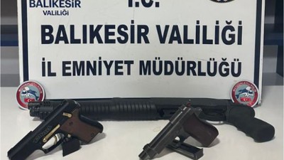 Balıkesir Emniyeti Aranan 11 Şahsı Yakaladı