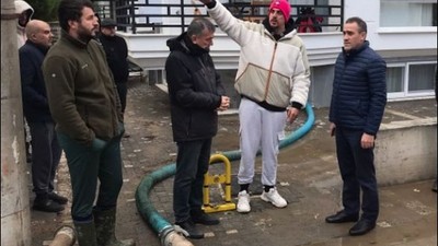 Balıkesir Fırtınanın Etkilerini Onarıyor
