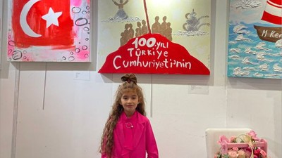 6 yaşındaki ressam Monika Kaya eserlerini sergiledi