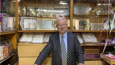 Balıkesir'in Şekerci Orhan'ı 79 Yıldır Mesleğini Sürdürüyor