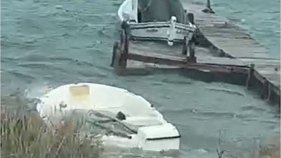 Ayvalık'ta Yazın Su Sorunu Kışın Dev Dalgalar