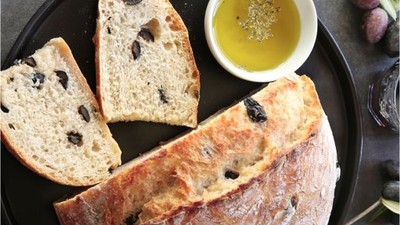 Balıkesir Zeytininin Eşsiz Lezzetiyle Buluşan Ekmek!